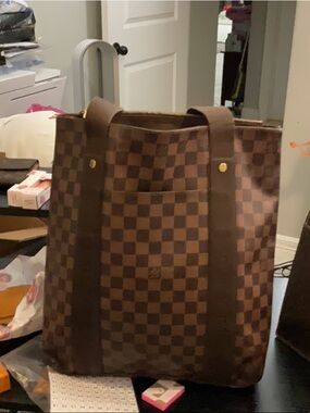 LV Damier Beasbourg